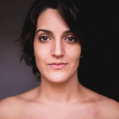 A bailarina brasileira Luiza Karnas, radicada nos EUA, é especializada em sapateado.