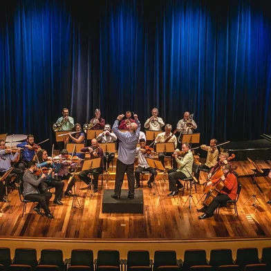 Oquestra da UCS apresenta o concerto Tropicália, no UCS Teatro, alusivo aos 50 anos da RBSTV Caxias.