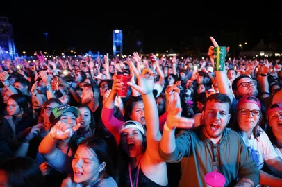  PORTO ALEGRE, RS, BRASIL, 18-05-2019: Festival Villamix, no Anfiteatro Por do Sol. Na foto, Alok (FOTO FÉLIX ZUCCO/AGÊNCIA RBS, Editoria Segundo Caderno).