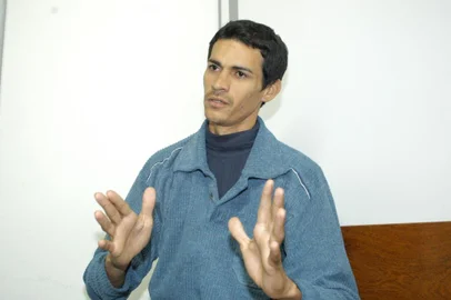 José Carlos da Silva, chega à Caxias do Sul para depor sobre o assassinato do metalúrgico Joacir Toledo da Silva, seu colega de moradia.