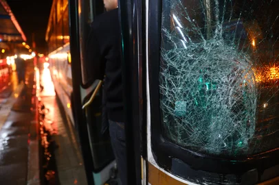 Atropelamento na avenida Carlos Gomes causa a morte de uma mulher em Porto Alegre