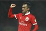 Ex-Grêmio, Jonas anuncia aposentadoria e convida torcida do Benfica para jogo do adeus