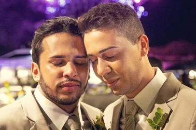 Carlinhos Maia e o marido Lucas Guimarães