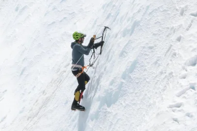 Caxiense que sobreviveu a queda no Everest conta como foi acidente