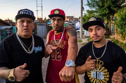 Clipe da música Recomeço, do rapper Caxiense Robson Gomes em parceria com o Ministério MDS
