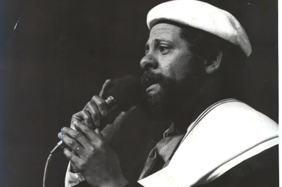Cantor e compositor César Passarinho.#PÁGINA: 46#PASTA: 14863#EDIÇÃO: 2ª Fonte: Banco de Dados Fotógrafo: Banco de Dados