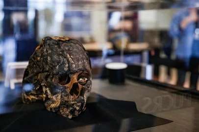  PORTO ALEGRE, RS, BRASIL, 01-04-2019:  Exposição Iret-Neferet, a Múmia Egípcia de Cerro Largo-Símbolos e Rituais de Mumificação, no Espaço Cultural da Biblioteca Irmão José Otão, no Campus Central da PUCRS. A mostra estará no local até 26 de julho. Além de Iret-Neferet, estarão expostos objetos e símbolos utilizados nos rituais de mumificação egípcios.  (Foto: Omar Freitas / Agência RBS)Indexador: NGS