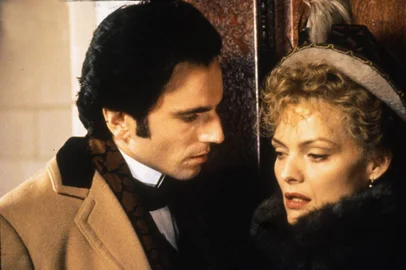 Foto de uma cena do filme A Época da Inocência, com Michelle Pfeiffer e Daniel Day Lewis.#PÁGINA:26#PASTA: 070978#EDIÇÃO: 2ª Fonte: Divulgação Fotógrafo: não consta
