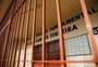 Paralisação de professores fecha prédio da UFRGS e suspende aulas em escolas de Porto Alegre