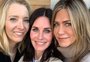 Courteney Cox reúne atrizes de "Friends" para comemorar aniversário e foto viraliza