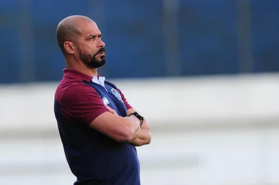 SER Caxias x Avenida, jogo válido pela segunda fase da Série D do Campeonato Brasileiro e reailzado no estádio Centenário. Na foto, técnico Pingo. (Porthus Junior/Agência RBS)