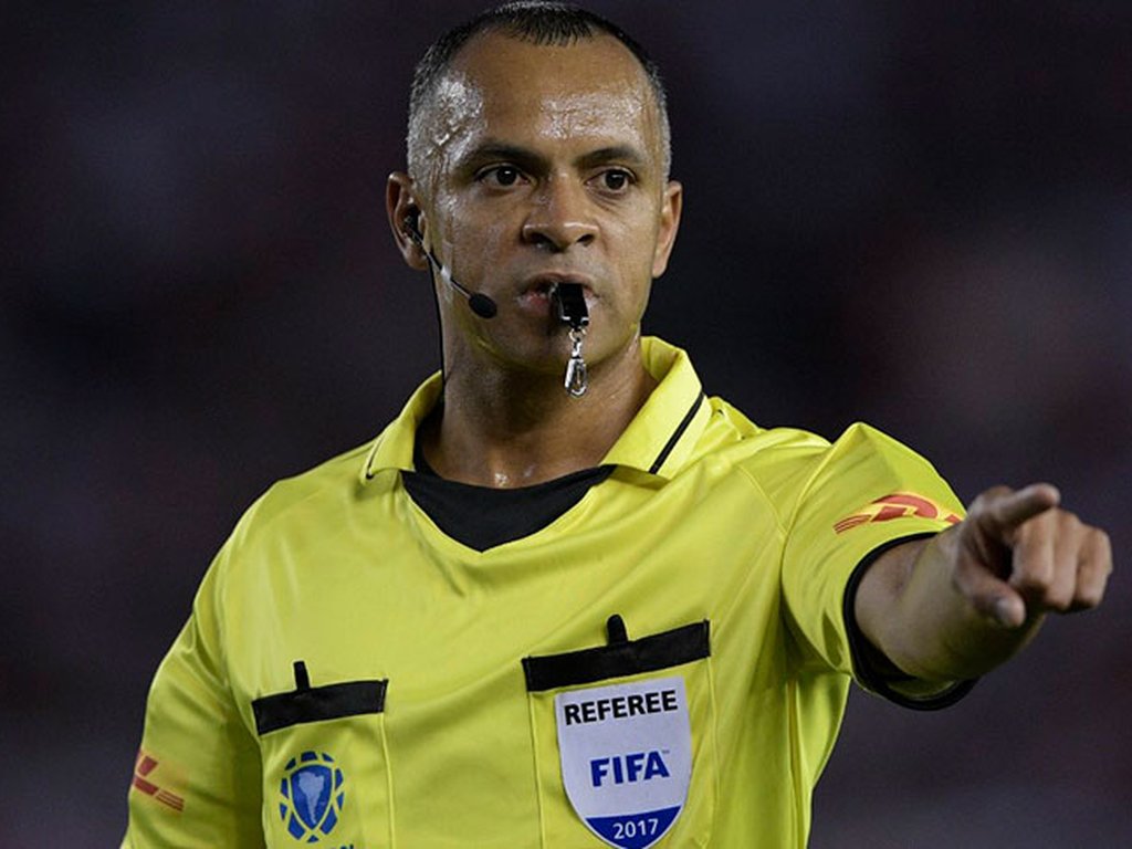 Wilton Pereira Sampaio apitar&Atilde;&iexcl; decis&Atilde;&pound;o da Copa do Brasil pela segunda vez  na carreira | GZH