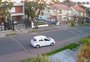 VÍDEO: câmera mostra veículo que teria sido usado em ataques com ácido na zona sul de Porto Alegre