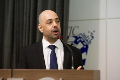 Palestra do economista-chefe da Federação das Indústrias do Estado do Rio Grande do Sul (Fiergs), André Nunes de Nunes, ganhou ênfase política na reunião-almoço da CIC