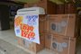  SANTA MARIA, RS, BRASIL, 10/12/2014.Lojas de eletrodomésticos chegam a vender 30 aparelhos de ar-condicionado Split por dia. Mais preparadas com estoques, não deve faltar produtos neste ano.FOTO: GABRIEL HAESBAERT/ESPECIAL