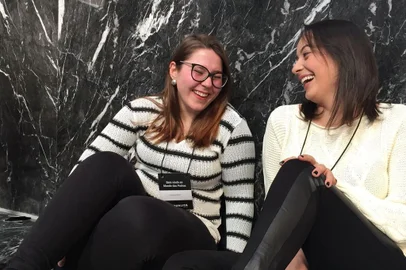 Caxienses Luana Barbosa e Gabriela Rossi, criadoras da plataforma Arqdez 