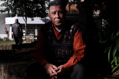  CAXIAS DO SUL, RS, BRASIL (24/06/2019)Moradores reclamaram de abandono de praça João Pessôa em São Pelegrino. Na foto, Pedro Fonseca, 81 anos, aposentado. (Antonio Valiente/Agência RBS)