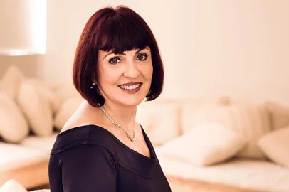 Dona de uma força motriz, alicerçada no trabalho e na criatividade, Maria de Lourdes Anselmi construiu seu sucesso Caxias do Sul, RS, Brasil