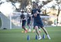 Filipe Luís participa de treino da Seleção, mas ainda não está garantido contra a Argentina