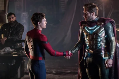 Homem-Aranha - Longe de casa, com Tom Holland e Jake Gyllenhaal