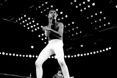 Treino do Palmeiras na Academia de Futebol em São Paulo (SP)RJ 20/01/1985 Música. Festival Rock in Rio. Apresentação do Barão Vermelho. Na foto, Cazuza. Foto: Ricardo Leoni / Agência O GloboEditoria: SPOLocal: SÃO PAULOIndexador: Ricardo Leoni / Agência O GloboSecao: LocalFonte: AGIFFotógrafo: Cultura