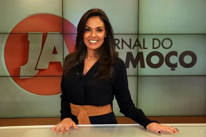  PORTO ALEGRE -RS-BR - 02.07.2019Cristina Ranzolin faz 23 anos à frente do Jornal do Almoço.FOTÓGRAFO: TADEU VILANI AGÊNCIARBS Caderno FINDI