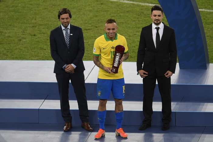 MAURO PIMENTEL / AFP