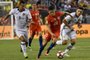 Chile Charles Aranguiz (C) vies for the ball with Colombia Edwin Cardona and Daniel Torres vie for the ball during the Copa America Centenario semifinal football match in Chicago, Illinois, United States, on June 22, 2016. Nicholas Kamm / AFP