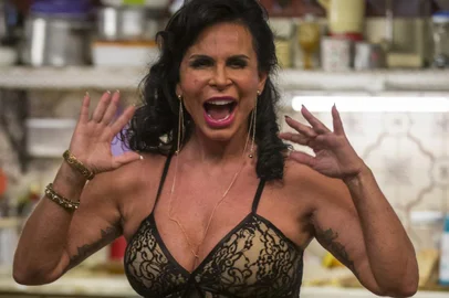 Gretchen é a Gina de A Dona do Pedaço.
