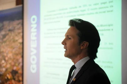  CAXIAS DO SUL, RS, BRASIL 07/02/2018Coletiva do Prefeito Daniel Guerra no salão nobre da prefeitura. (Felipe Nyland/Agência RBS)