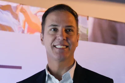  PORTO ALEGRE, RS, BRASIL, 17-07-2019.  Luís Augusto Lara. Para comemorar os dois anos e meio do Grupo de Investigação da RBS, será realizado um seminário com convidados externos e internos para discutir investigação jornalística. (FOTO ANDRÉA GRAIZ/AGÊNCIA RBS).Indexador: Andrea Graiz