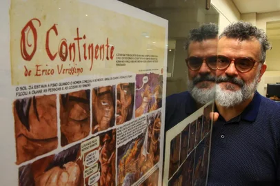  PORTO ALEGRE - RS - BR - 22.07.2019Exposição O Continente Em Três Tempos, que fazem parte da trilogia O Tempo e o Vento, de Érico Verissimo, de 1949, com ilutrações de Gilmar Fraga, ilustrador, caricaturista e o roteiro de Carlos Andrè Moreira, jornalista, que foi publicada em 34 edições do Cadernos de Cultura do jornal Zero Hora, no ano de 2005.FOTÓGRAFO: TADEU VILANI AGÊNCIA RBS - Editoria Segundo Caderno