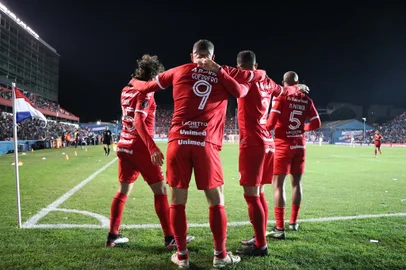 futebol, inter, nacional-uru, paolo guerrero