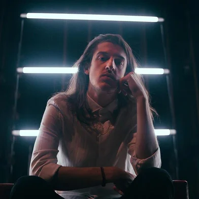 Músico Henrique Zattera lança single