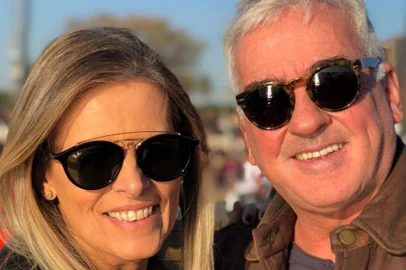 ***Exclusivo, coluna Sinal Aberto, Flávia Requião. A verdadeira Sílvia Helena como o marido, o humorista Jair Kobe.
