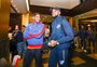 Em desembarque tranquilo, Nacional chega a Porto Alegre para enfrentar o Inter