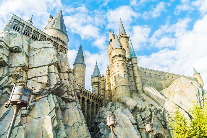 Empresária fã de Harry Potter transforma restaurante em Hogwarts - PP