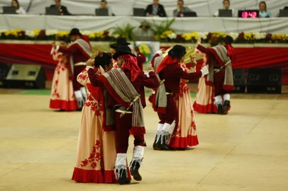  Enart, ou ENART é um dos maiores festivais de arte amadora da América Latina. É um evento tradicionalista gaúcho. Promovido pelo MTG, é realizado anualmente em três etapas. (ISADORA NEUMANN/Agência RBS)