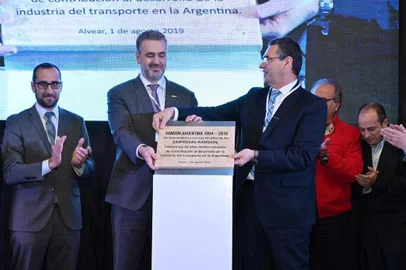 RANDON ARGENTINA COMPLETA 25 ANOS