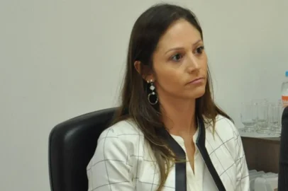  Secretária Municipal do Turismo (Semtur), Renata Carraro, se reuniu com a presidência da Câmara de Industria, Comércio e Serviços de Caxias do Sul (CIC), em 13 de maio de 2019. O secretário de Desenvolvimento Econômico, Trabalho e Emprego (Sdete), Emílio Andreazza, também participou.