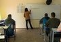 Após um mês, estudantes de escola interditada em Balneário Pinhal retornam às aulas