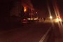 Reboque de caminhão pega fogo em Campestre da Serra