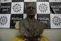  CAXIAS DO SUL, RS, BRASIL, 13/08/2019Busto roubado está na delegacia da Polícia Cívil em Caxias do Sul. (Lucas Amorelli/Agência RBS)