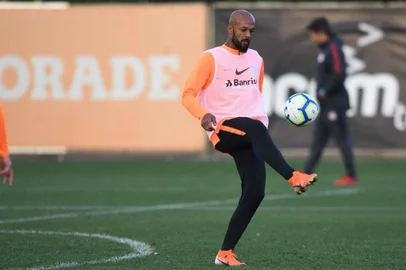  Treinamento do Inter no CT Parque Gigante. Na foto, bruno Silva