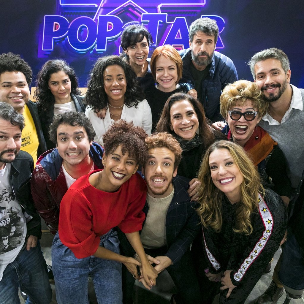 Soca Fofo: cantora de hit viral analisa personagens da Globo