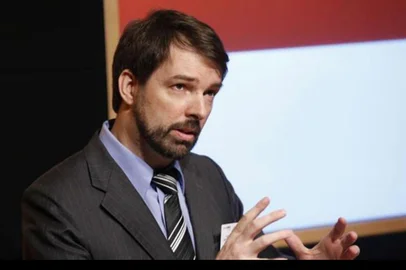  Fernando Schüler 