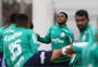 Felipão fecha mais um treino e Luiz Adriano deve ser titular contra o Grêmio
