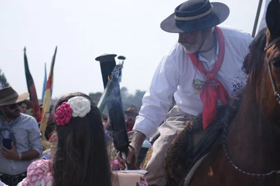 TENENTE PORTELA (RS):  acendimento da chama crioula