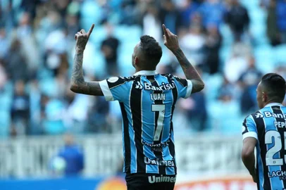  PORTO ALEGRE, RS, BRASIL, 24.08.2019. Grêmio recebe o Athletico-PR na Arena em partida válida pelo Brasileirão Série A. Foto: Jefferson Botega/Agência RBS 