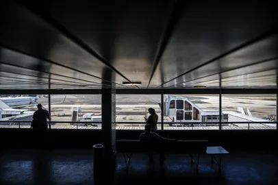  PORTO ALEGRE, RS, BRASIL - 2019.08.28 - O terminal 2, conhecido também por "aeroporto velho", vai encerrar sua operação comercial em setembro, com a cia aérea Azul atuando no terminal 1. (Foto: ANDRÉ ÁVILA/ Agência RBS)Indexador: Andre Avila
